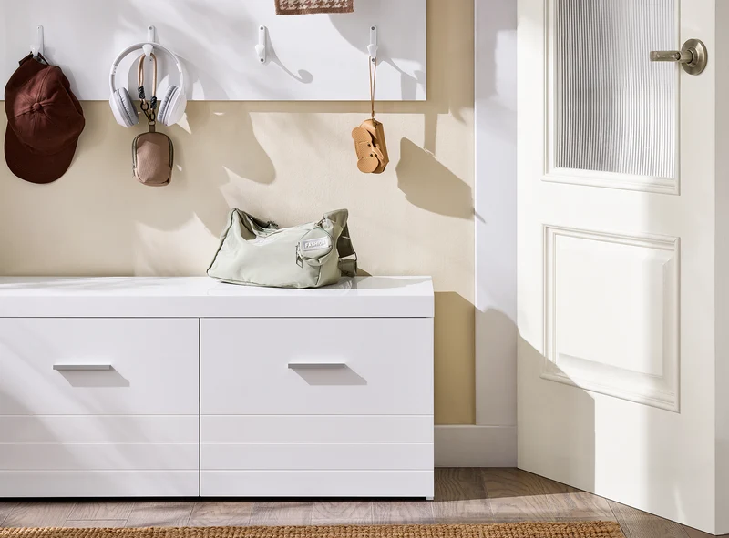 SoBuy FSR178-W Banc à Chaussures avec 2 Portes et Étagères Réglables 3 Hauteurs, Poignées Métal, Charge 227 kg pour Entrée – 100x35x45 cm, Blanc