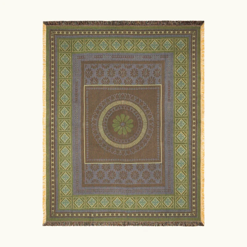 VIA THROW RUG