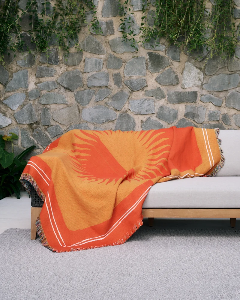 SOLAR DAWN THROW RUG