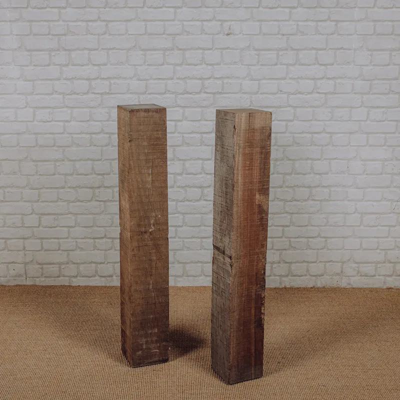 Stele bois massif