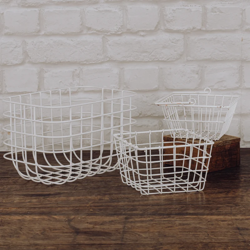 Panier grillagé blanc