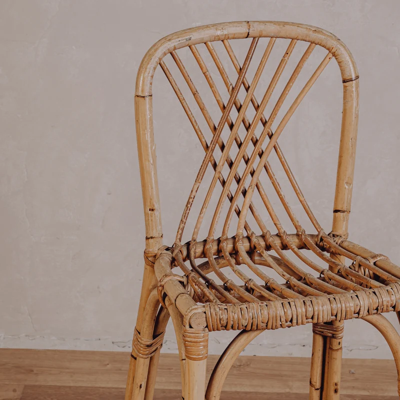 Chaise haute en rotin