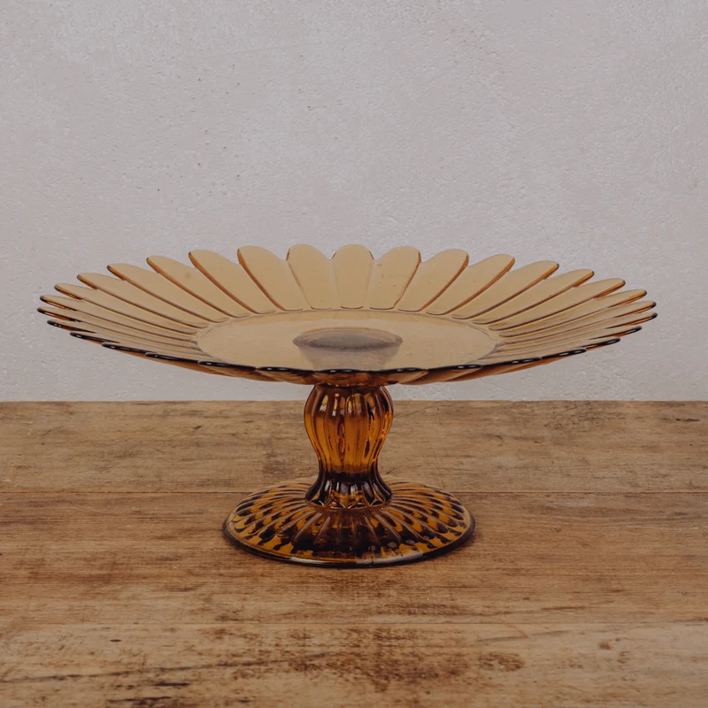 Plat sur pied ambre fleurs