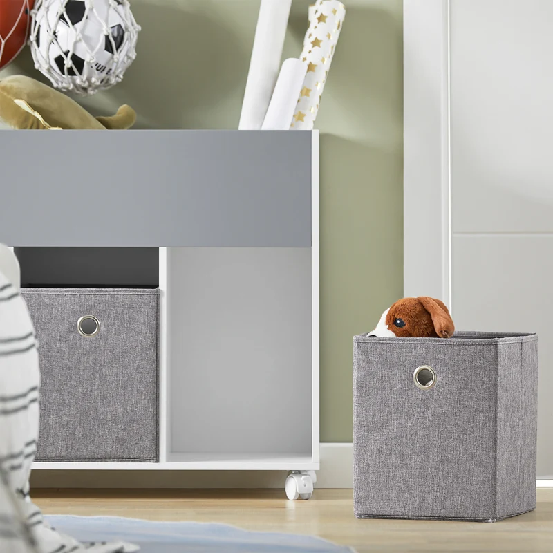 SoBuy KMB61-HG Étagère pour Enfants avec 3 Compartiments et 3 Boîtes en Tissu Amovible, Étagère pour Chambre d'enfant avec roulettes