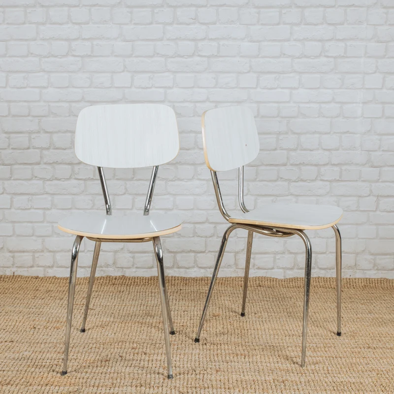 Chaise Formica blanche
