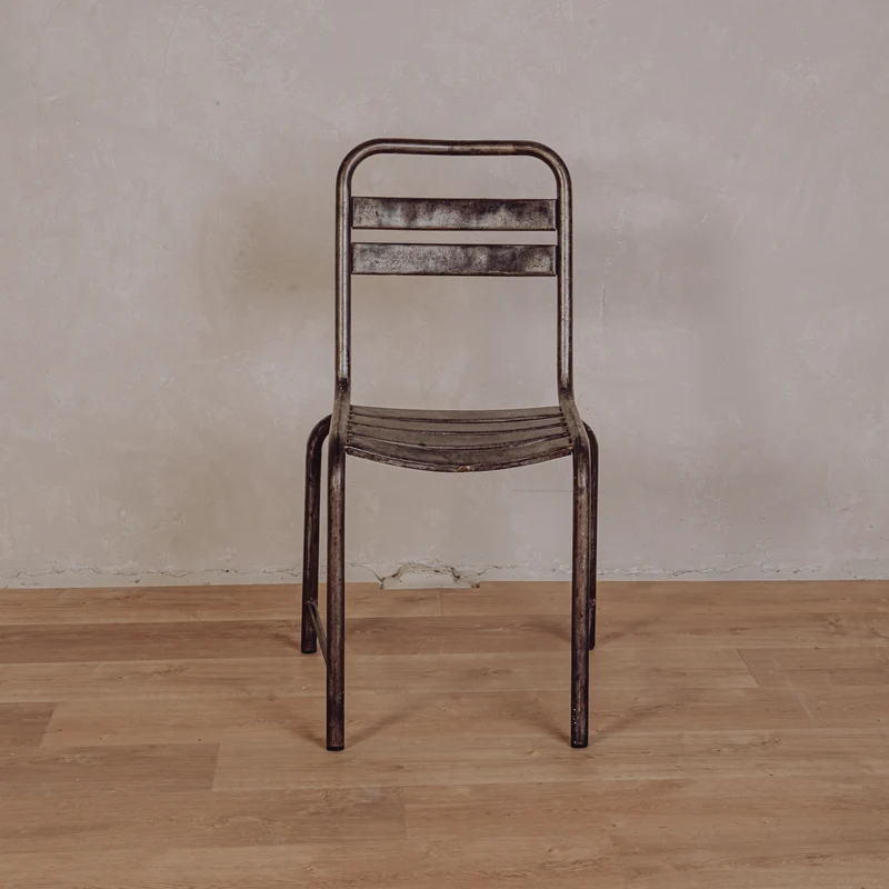 Chaise de bistro métal