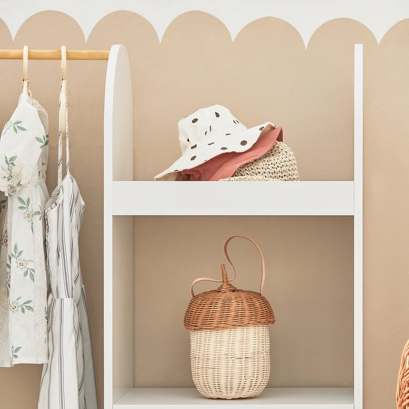 SoBuy KMB40-W Armoire Enfant Penderie Enfant avec Portant Vêtements Garde-Robe avec 3 Étagères Panier en Tissu et 3 Crochets Petite Armoire Etagere Blanc 97x35x108 cm